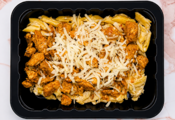 Sweet Heat Chicken Mac N Cheese
